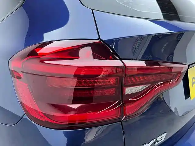 BMW X3 — миниатюра 17