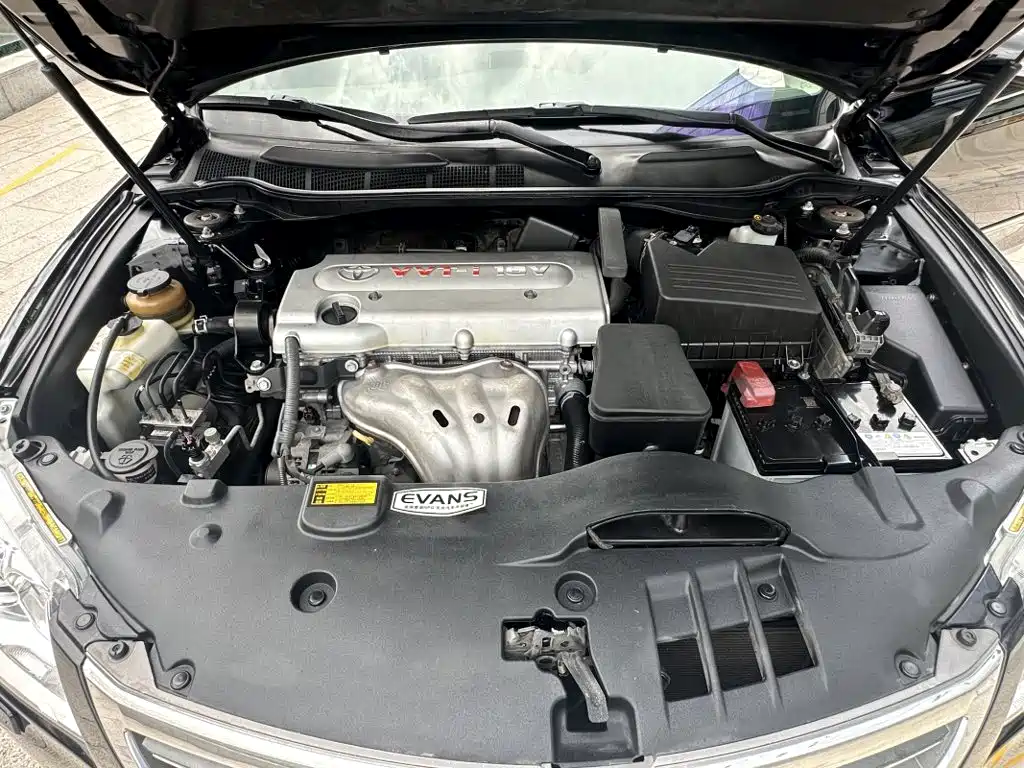 Toyota Camry — миниатюра 6