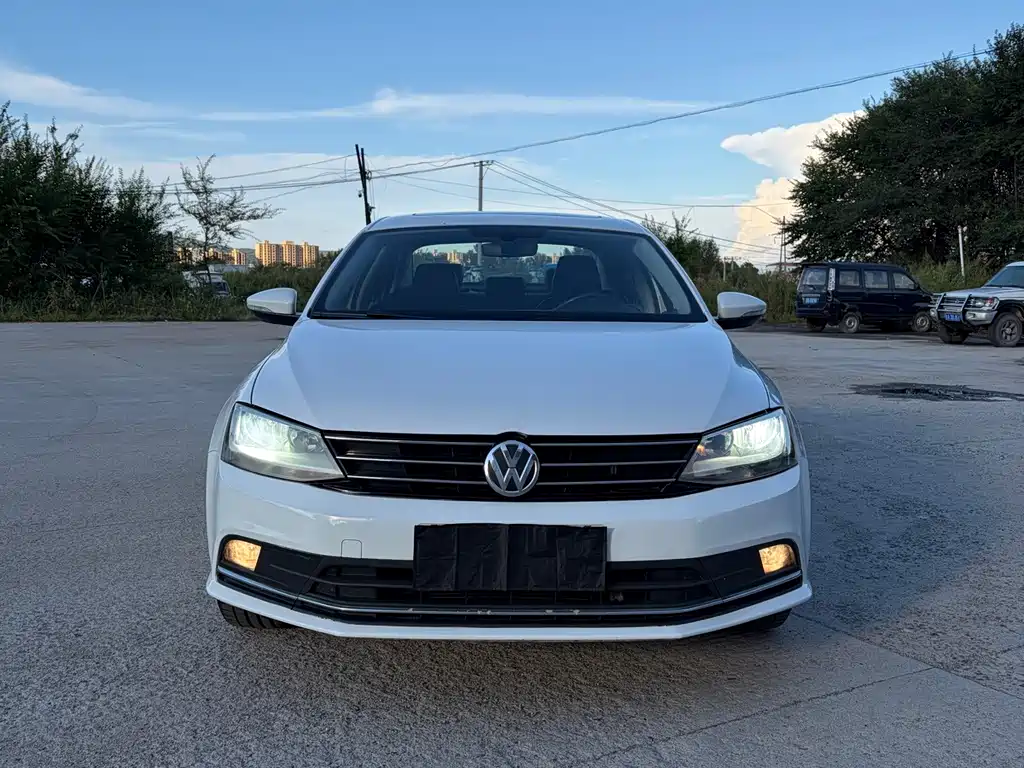 Volkswagen Sagitar — миниатюра 2