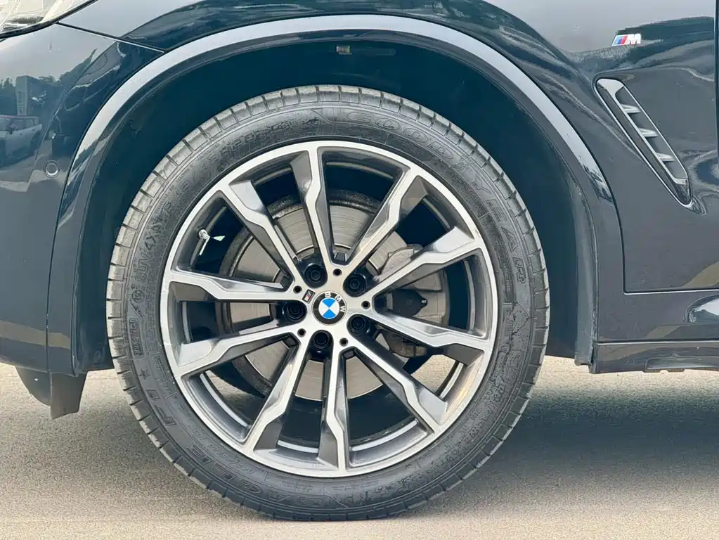 BMW X3 2023 xDrive30i Lead M