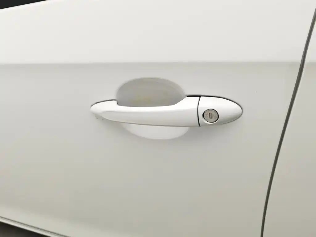 Buick Excelle — миниатюра 18