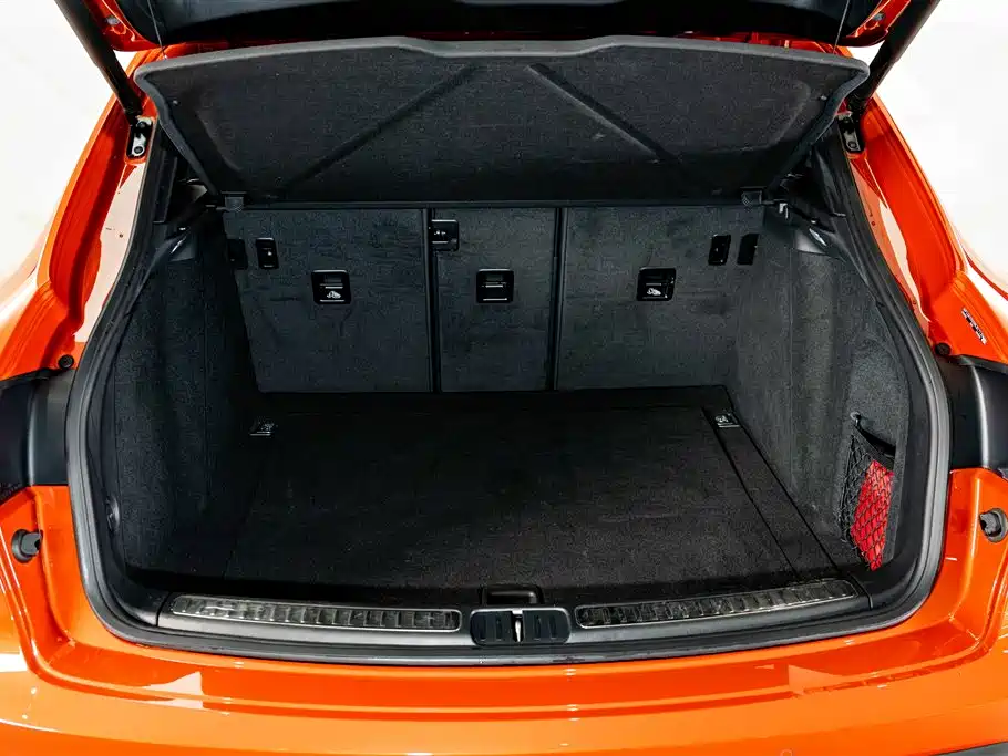 Porsche Macan — миниатюра 23