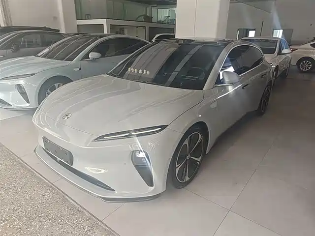 2024 Nio ET5