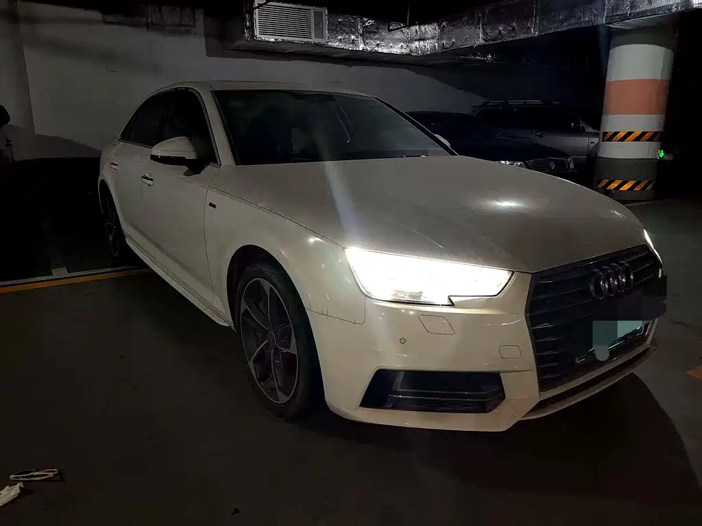 Audi A4L 2017 45 TFSI quattro Sport