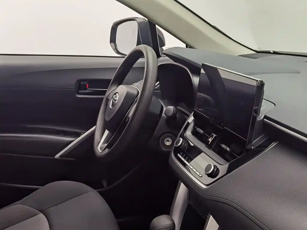 Toyota Frontlander — миниатюра 22