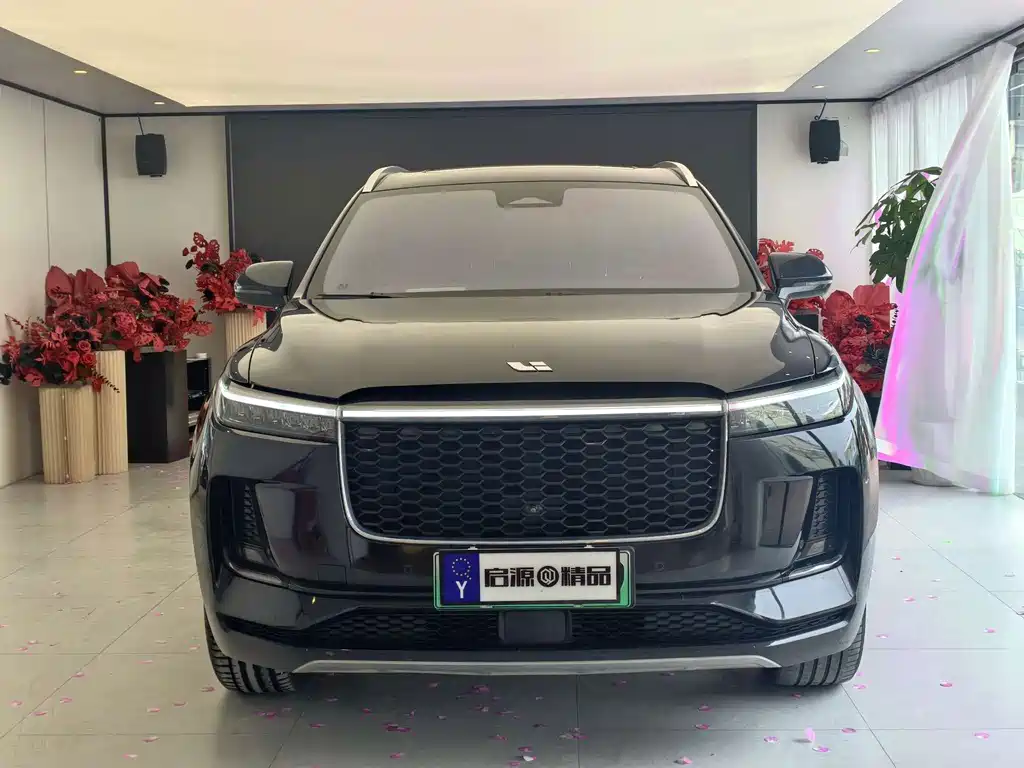Li Auto Li ONE — миниатюра 2
