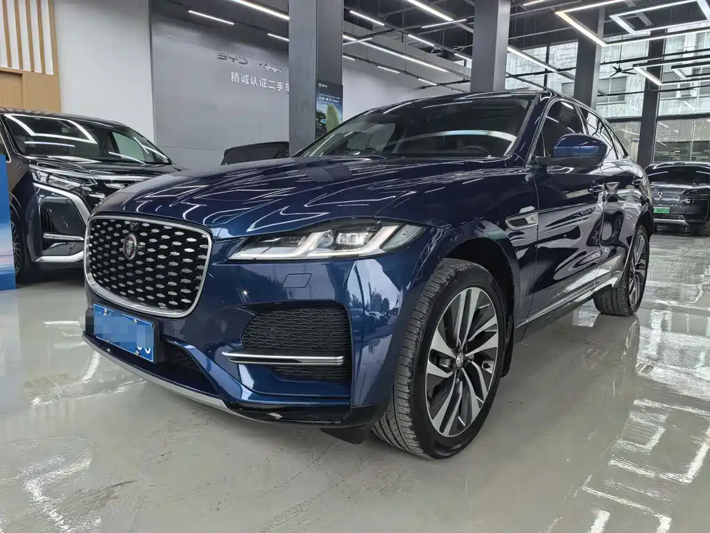 Jaguar F-PACE 2022