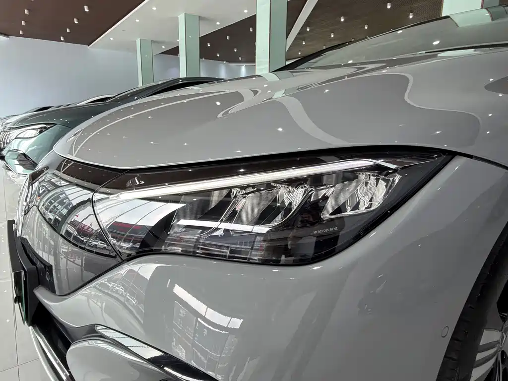Mercedes-Benz EQE 2022 350 Luxury