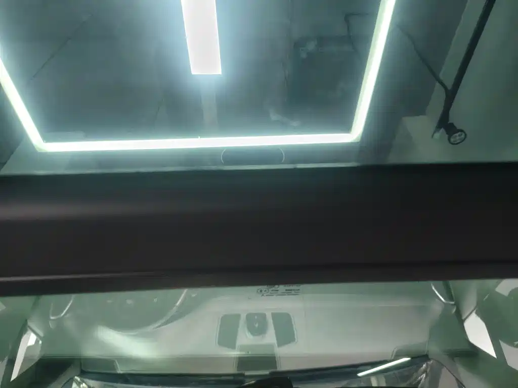 Porsche Cayenne Hybrid — миниатюра 10