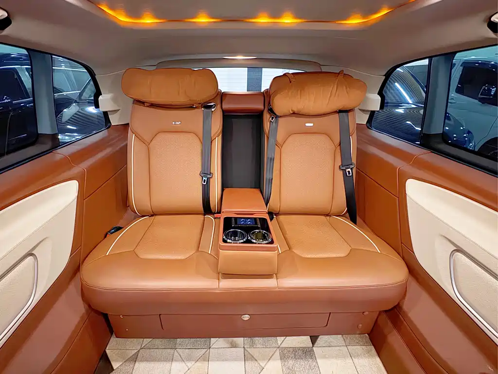 Mercedes-Benz Vito - фото 12