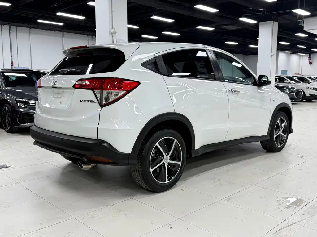 Honda Vezel 2022 1.5L CVT