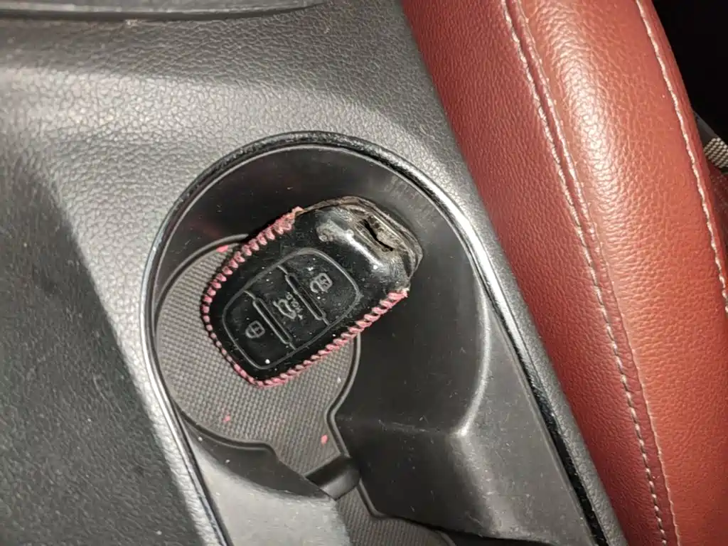 Hyundai Elantra — миниатюра 9