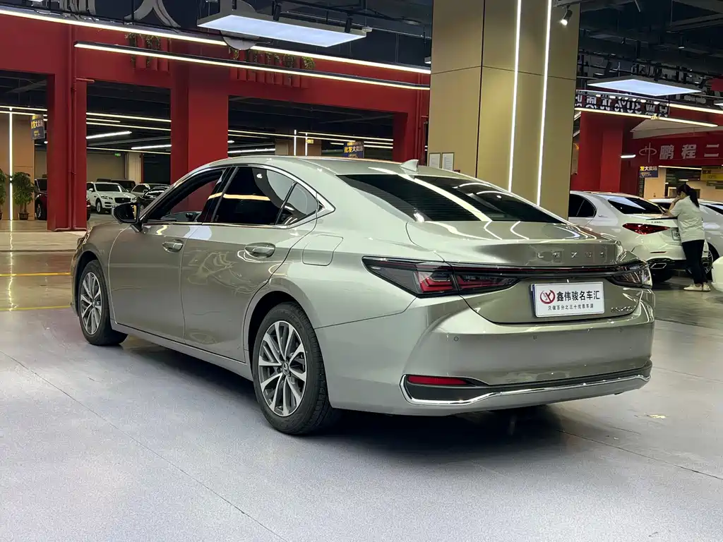 Lexus ES — фотографии объявления, Фото 18