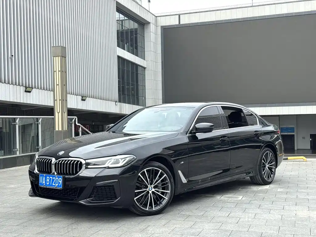 BMW 5 Series 2023