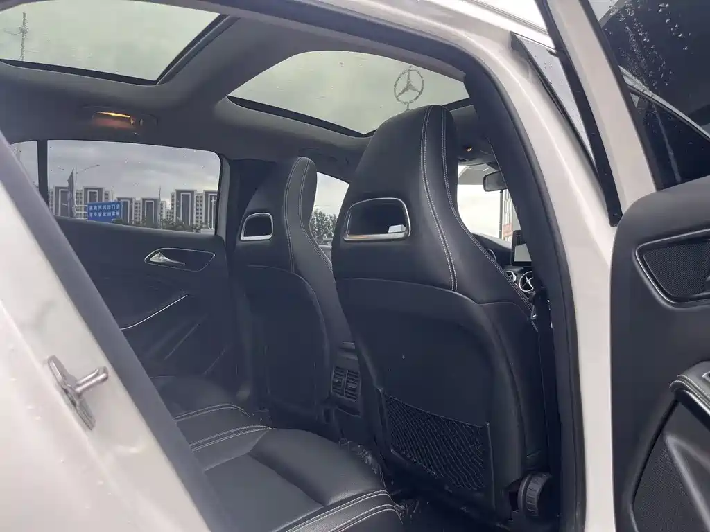 Mercedes-Benz GLA 2018 GLA 200