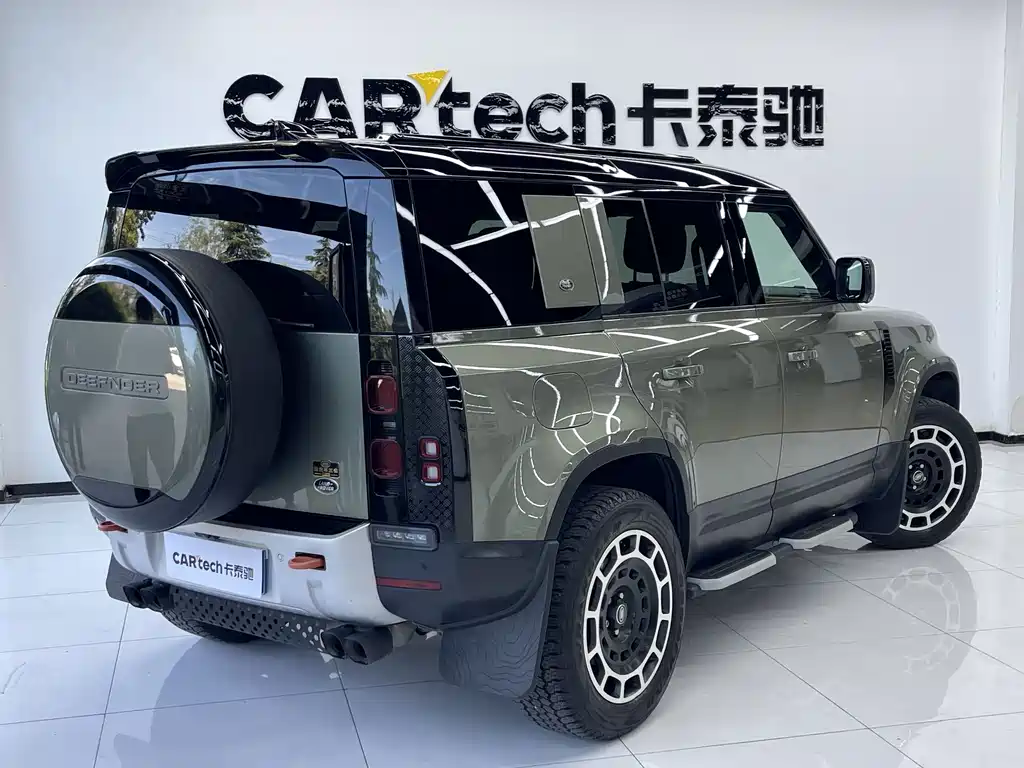 Land Rover Defender — миниатюра 3