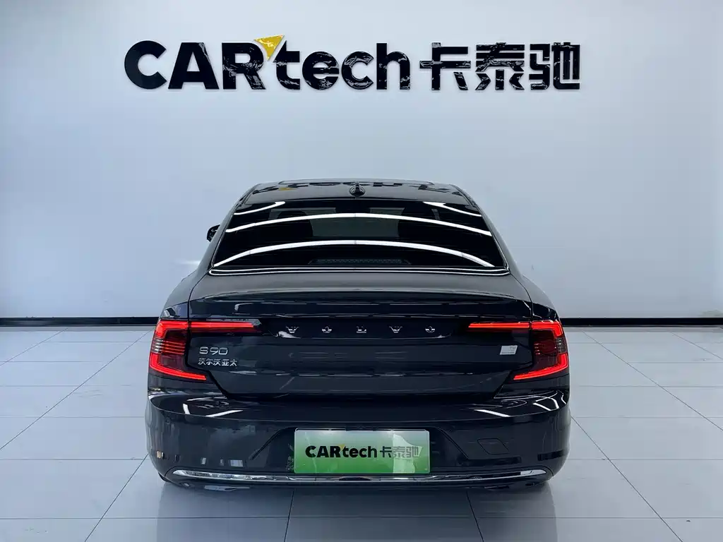 Volvo S90 PHEV — миниатюра 4
