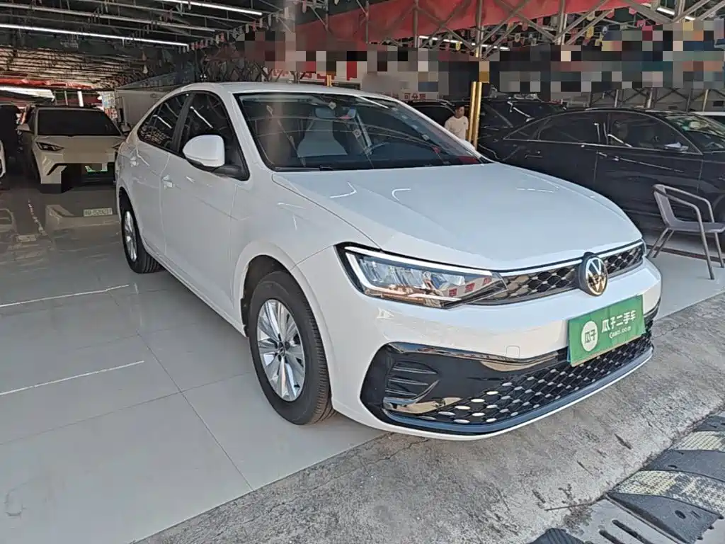 Volkswagen Lavida — миниатюра 4