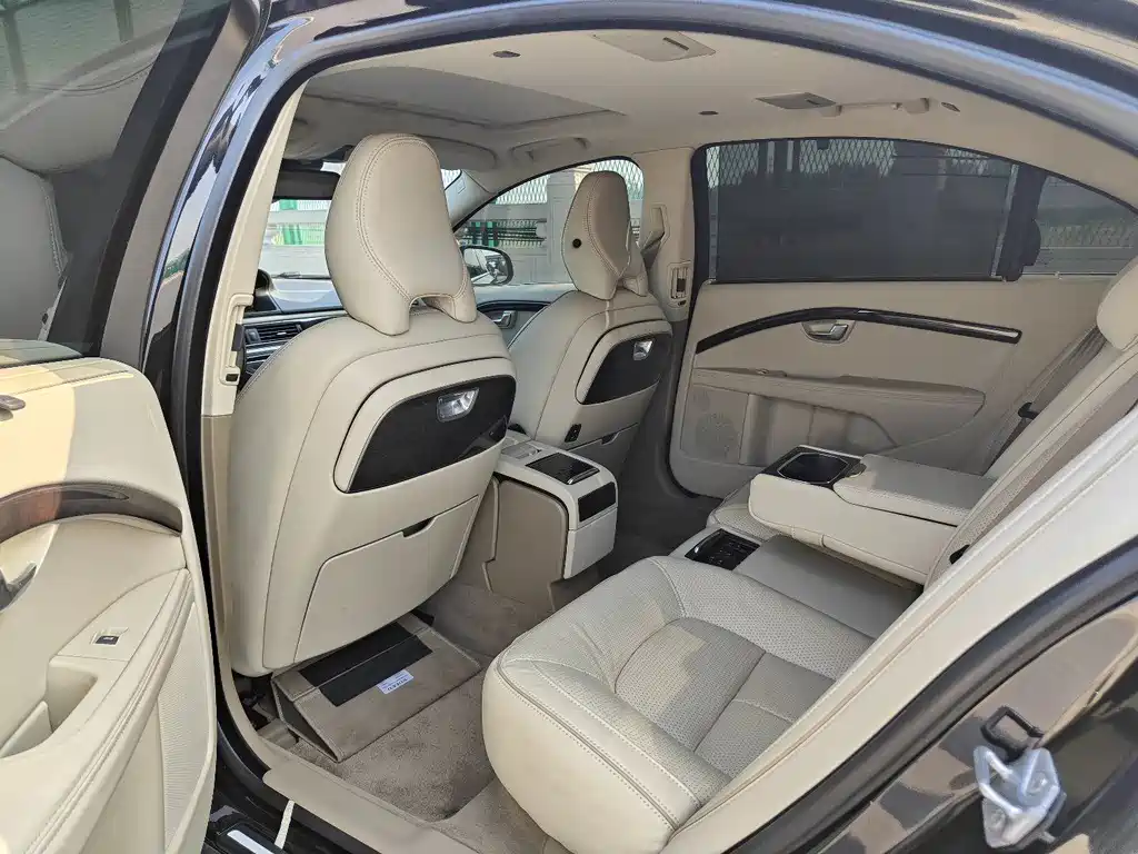 Volvo S80L — миниатюра 12