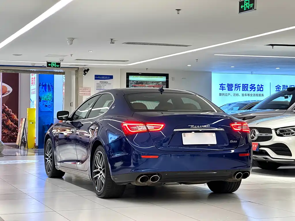 Maserati Ghibli — миниатюра 5