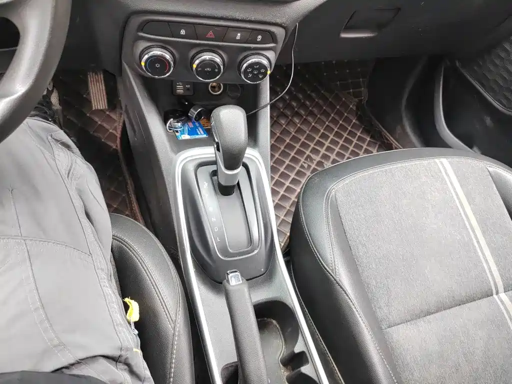 Chevrolet Trax — миниатюра 10