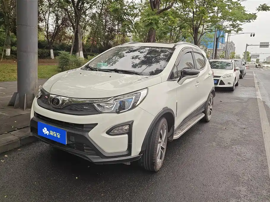 Купить BYD Yuan
