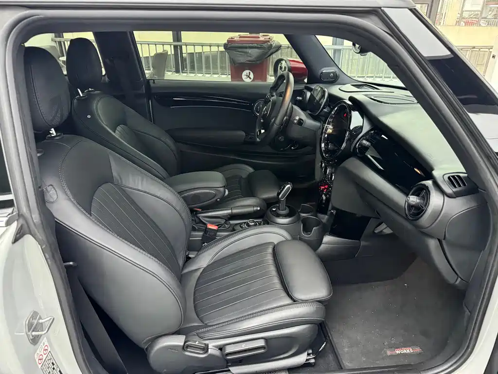 MINI Mini JCW — миниатюра 10