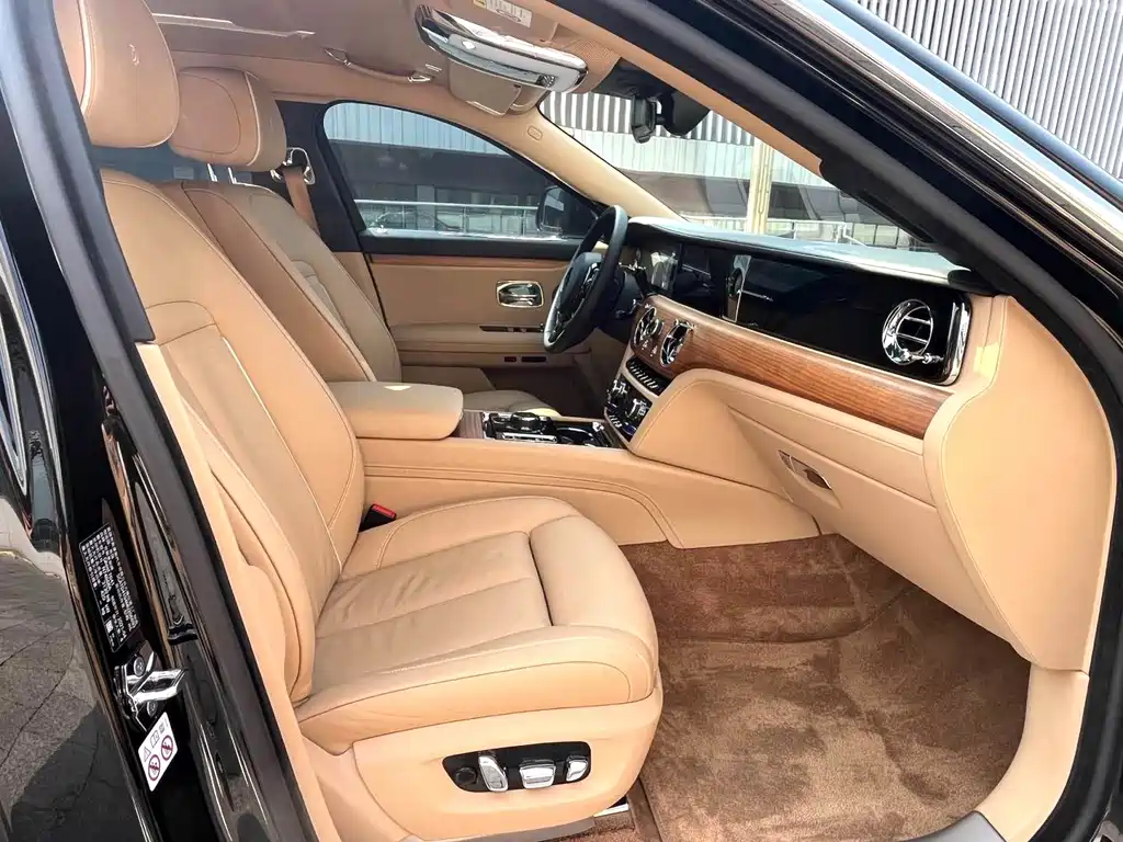 Rolls-Royce Ghost — миниатюра 8