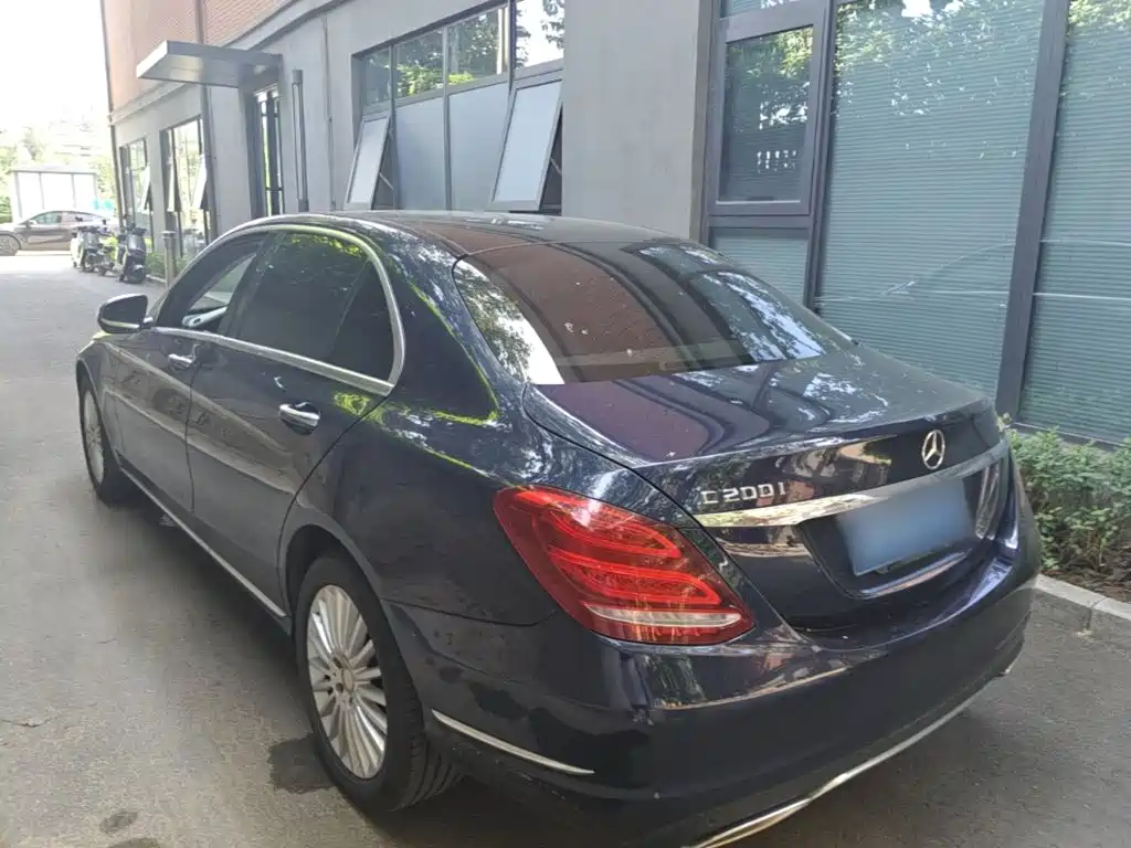 Mercedes-Benz C-Class — миниатюра 5