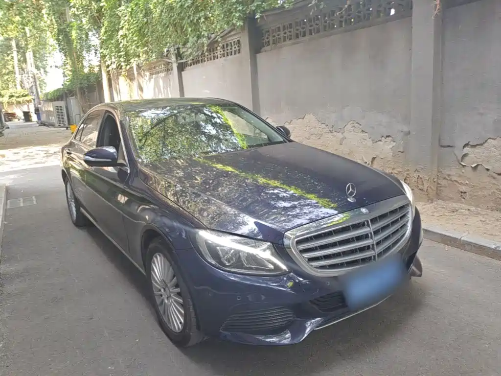 Mercedes-Benz C-Class — миниатюра 4