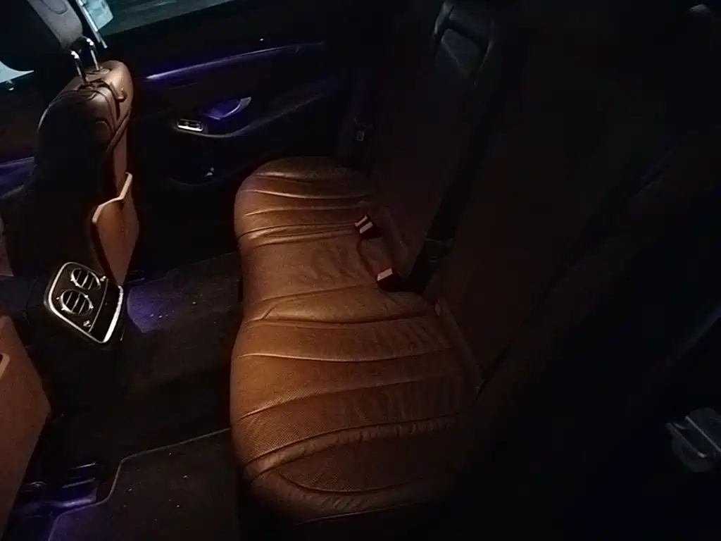 Mercedes-Benz S-Class — миниатюра 19