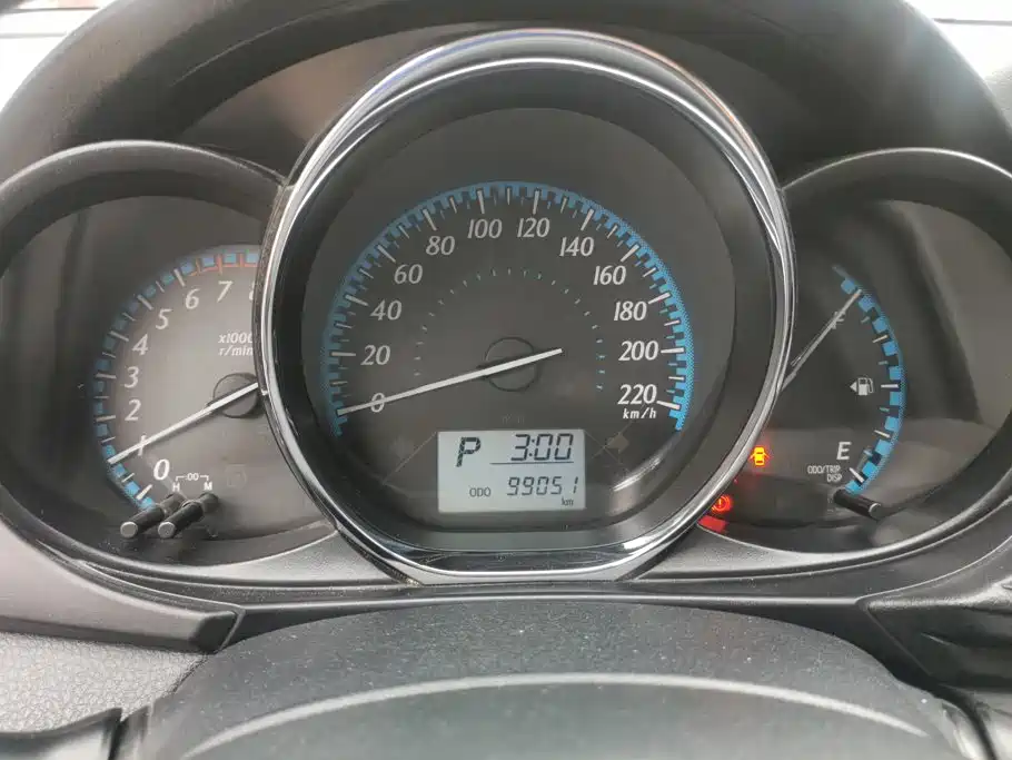 Toyota Yaris L — миниатюра 14