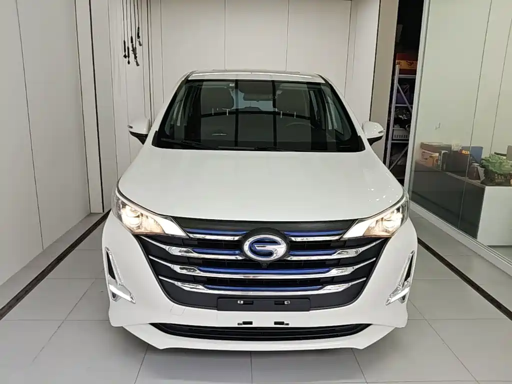 GAC Motor Trumpchi M6 — миниатюра 3