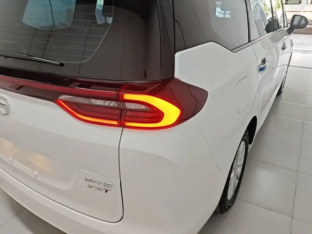 GAC Motor Trumpchi M6 — миниатюра 8