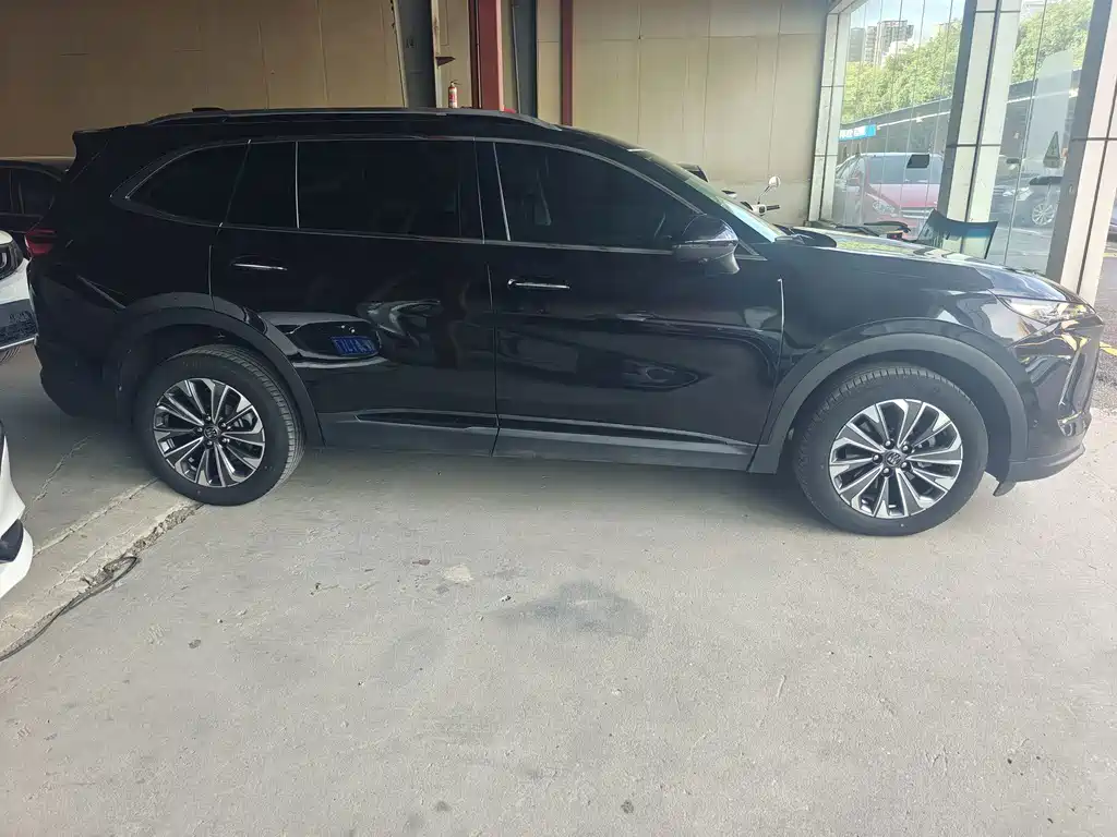 Buick Envision Plus — миниатюра 4