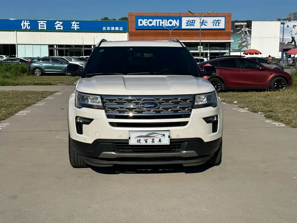 Ford Explorer (Import) — миниатюра 13