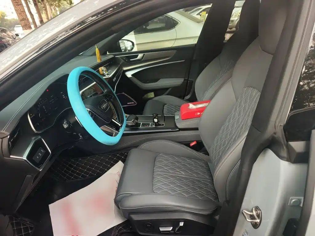 Audi A7L — миниатюра 16