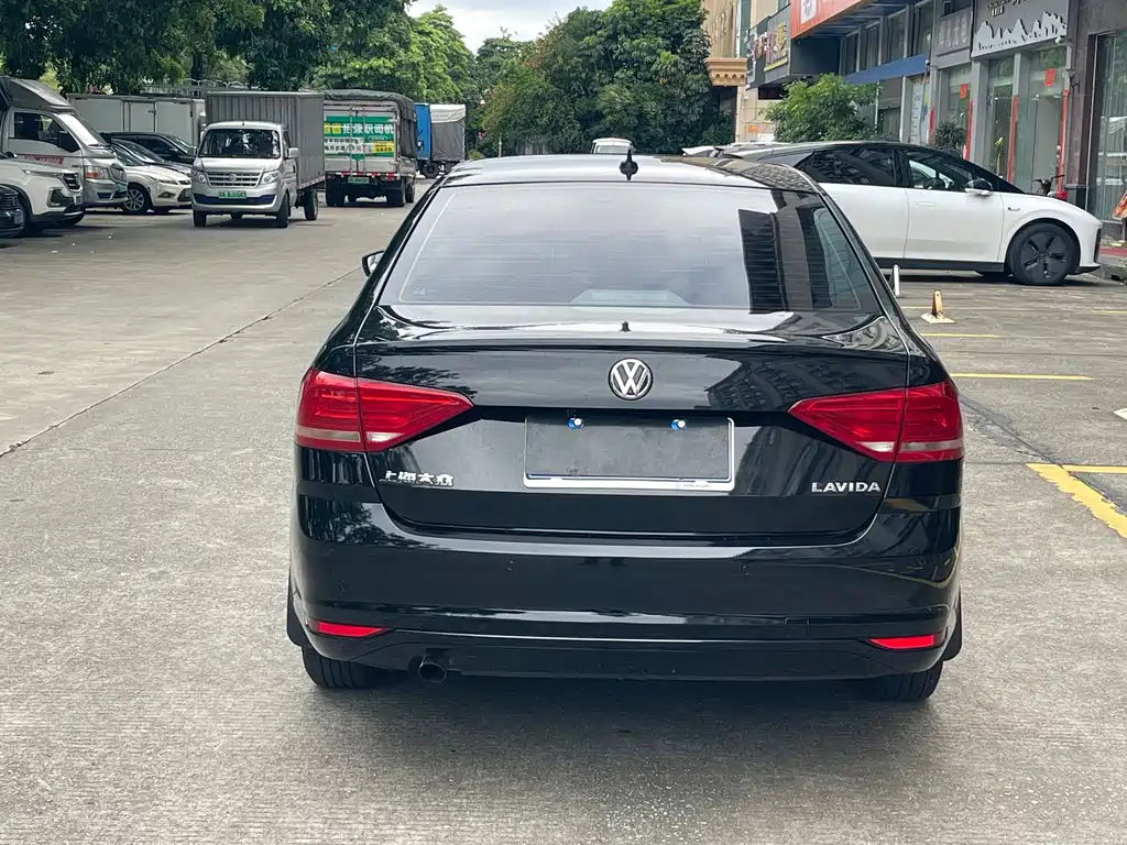 Volkswagen Lavida — миниатюра 14
