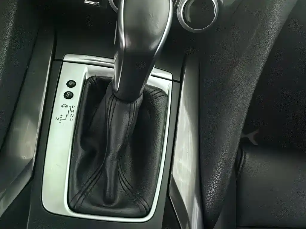 DS 5 1.6T Luxury Edition THP200, фото 12