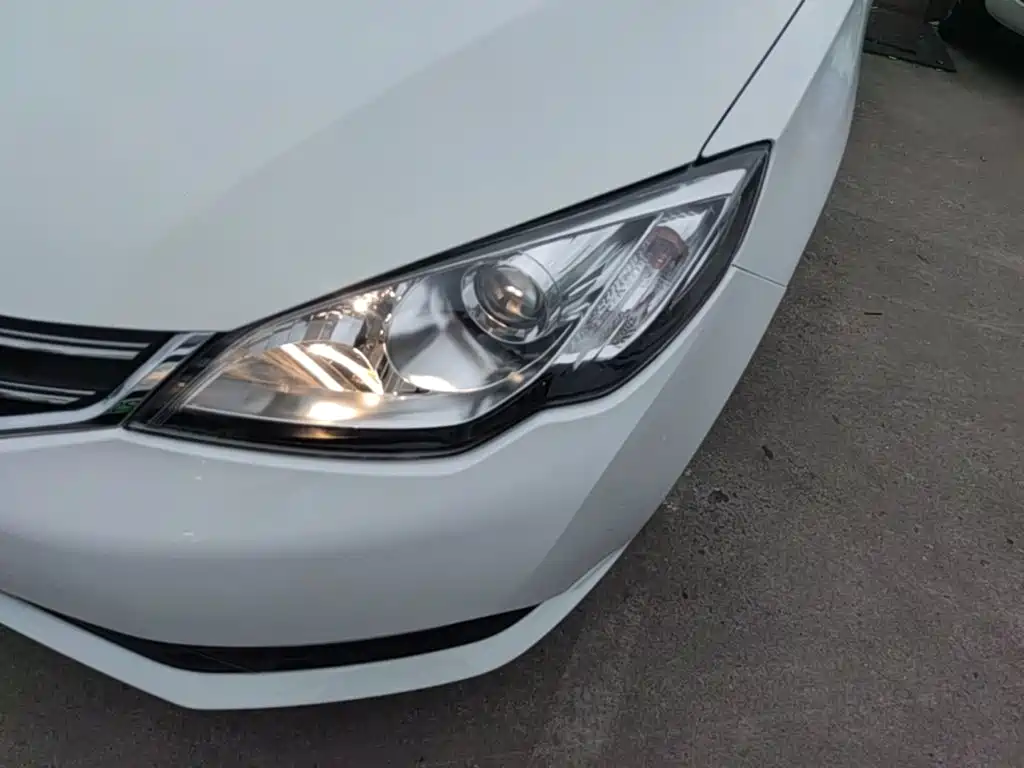 Roewe 360 — миниатюра 24