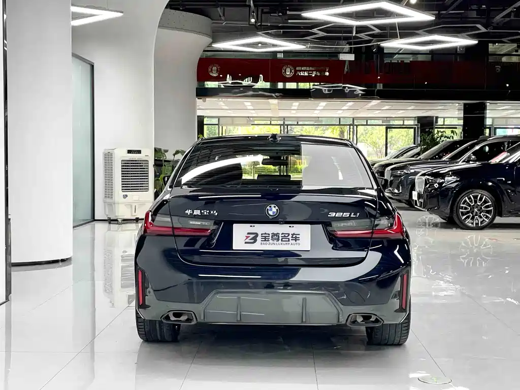 BMW 3 Series — миниатюра 13