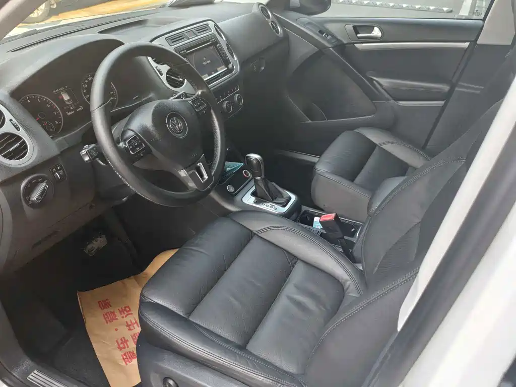 Volkswagen Tiguan — миниатюра 6