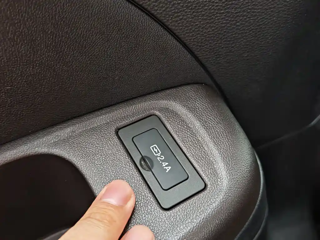 GAC Motor Trumpchi M6 — миниатюра 18