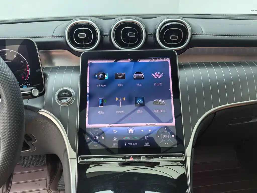 Mercedes-Benz GLC — миниатюра 11