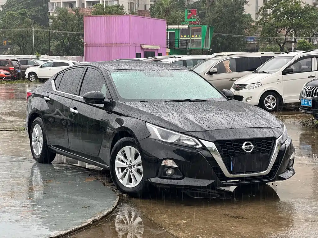 Nissan Teana — миниатюра 3