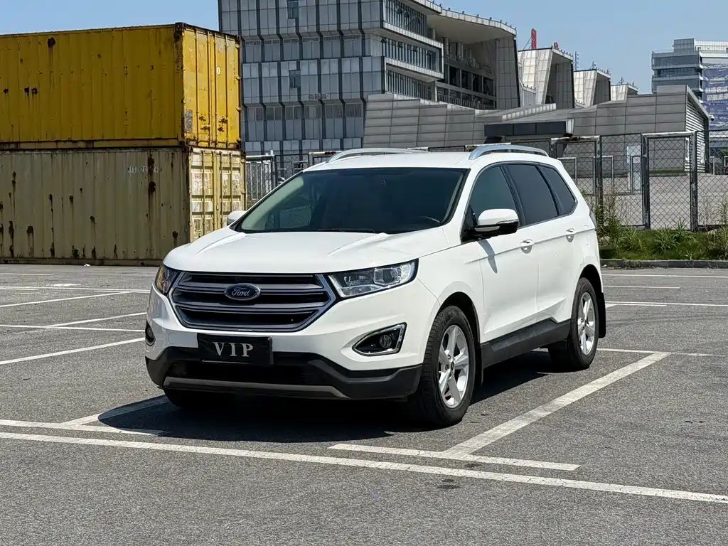 Ford Edge 2015