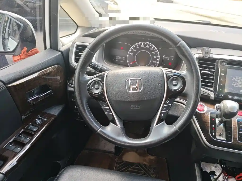 Honda Odyssey — миниатюра 3