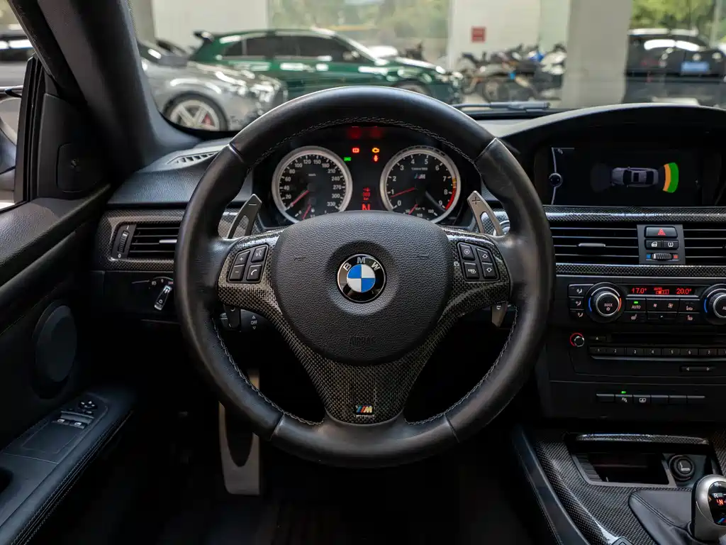 BMW M3 — миниатюра 12