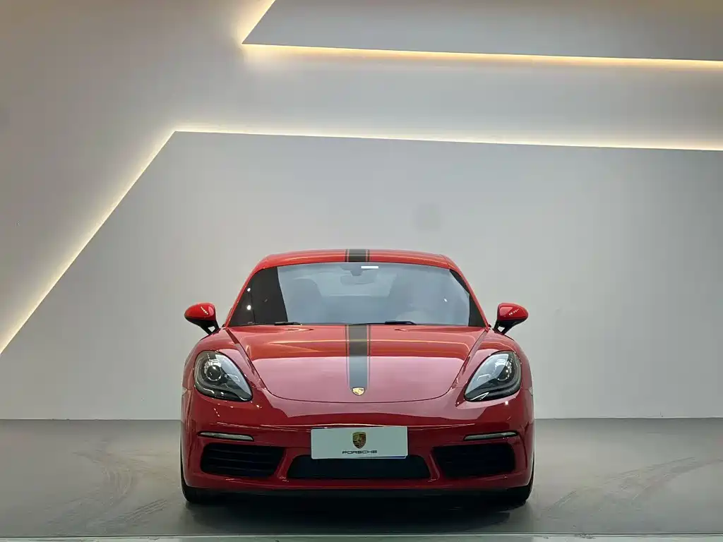 Porsche 718 2018 Cayman 2.0T
