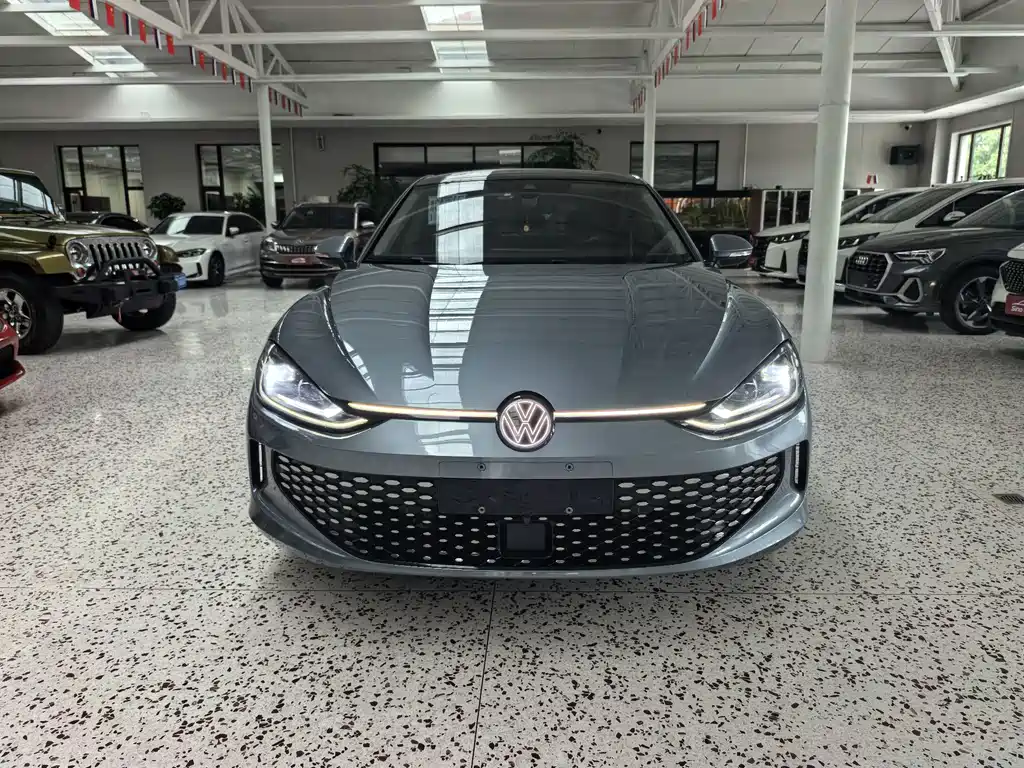Volkswagen Lamando — миниатюра 2